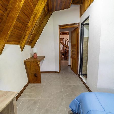 Casa Violeta Home Rentals Monteverde Exteriör bild