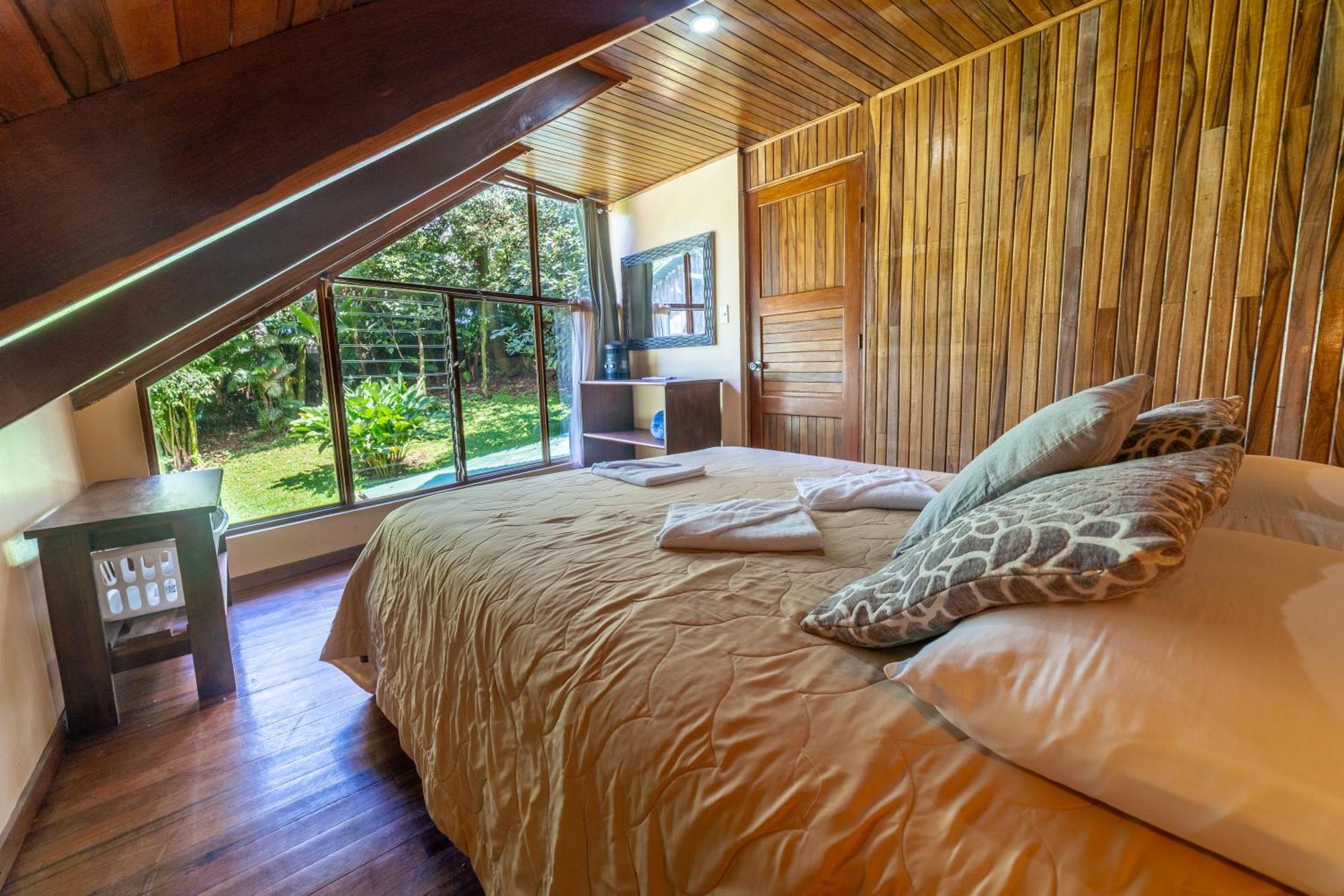 Casa Violeta Home Rentals Monteverde Exteriör bild