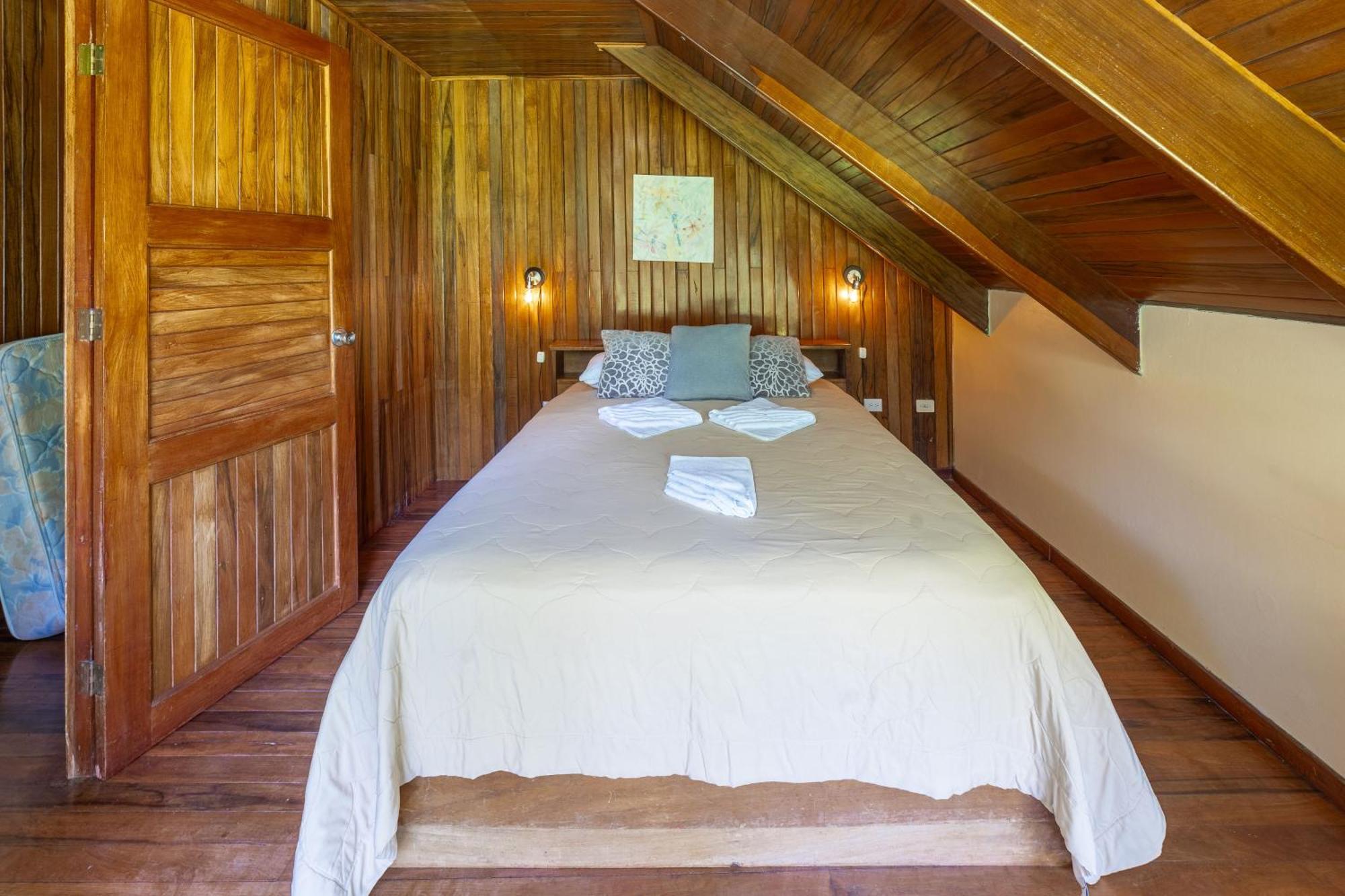 Casa Violeta Home Rentals Monteverde Exteriör bild