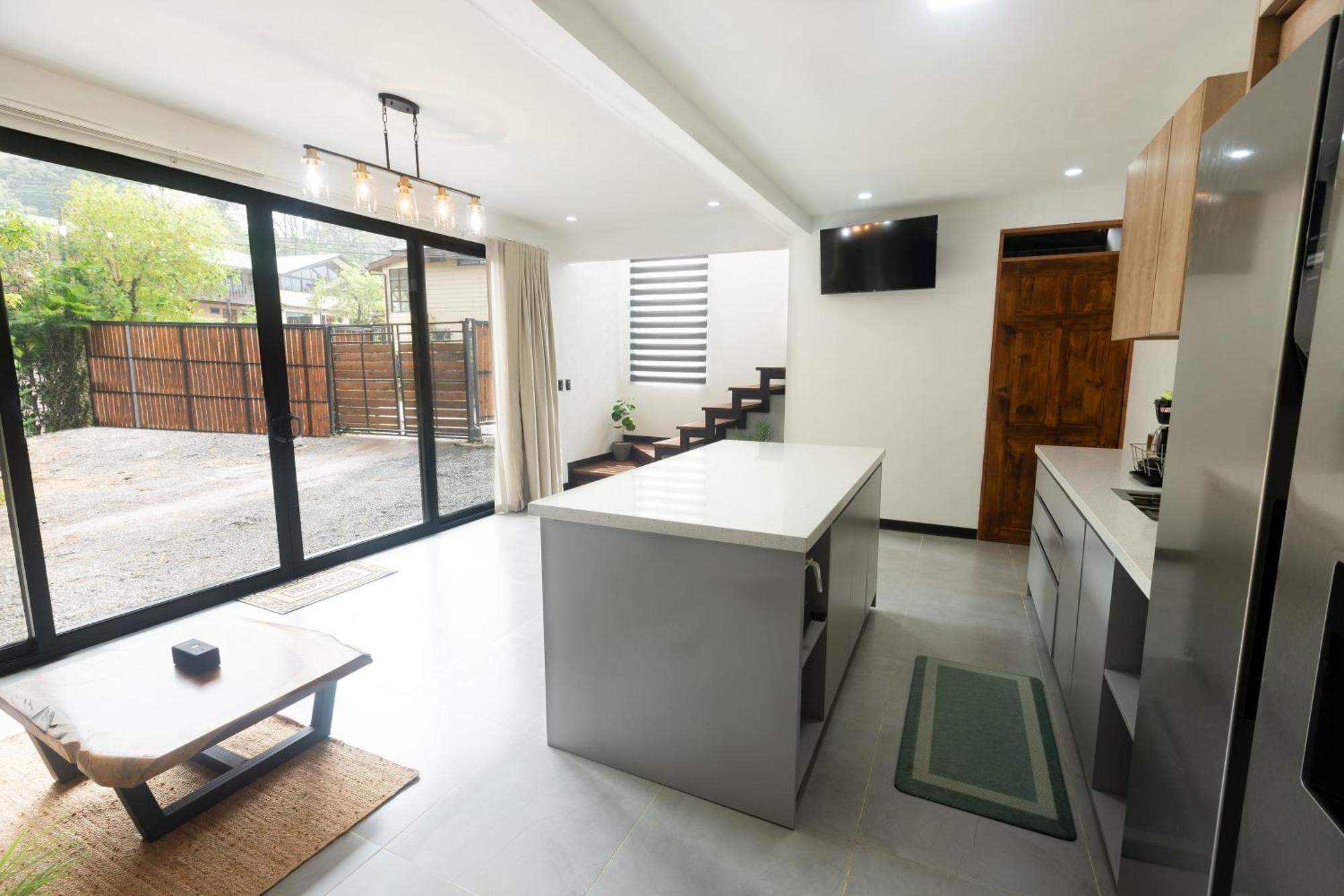 Casa Violeta Home Rentals Monteverde Exteriör bild